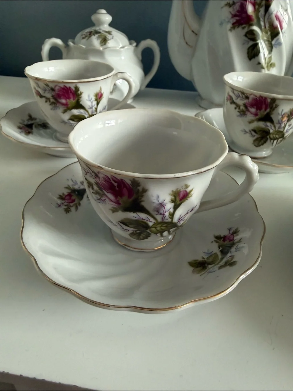 Vintage Moss Rose Tea Set 1930s-40s Tea Pot Sugar Creamer 6 Cups 5 Saucers